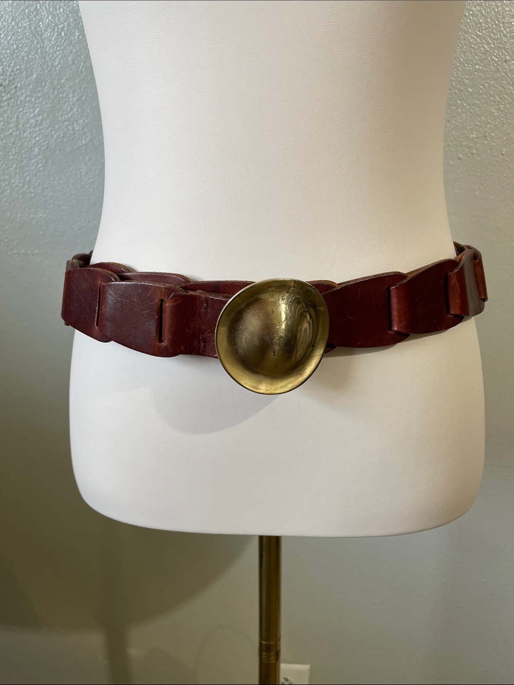 Worth Chestnut Woven Leather Belt Brass Dome Buckle Equestrian Medium Artisanal